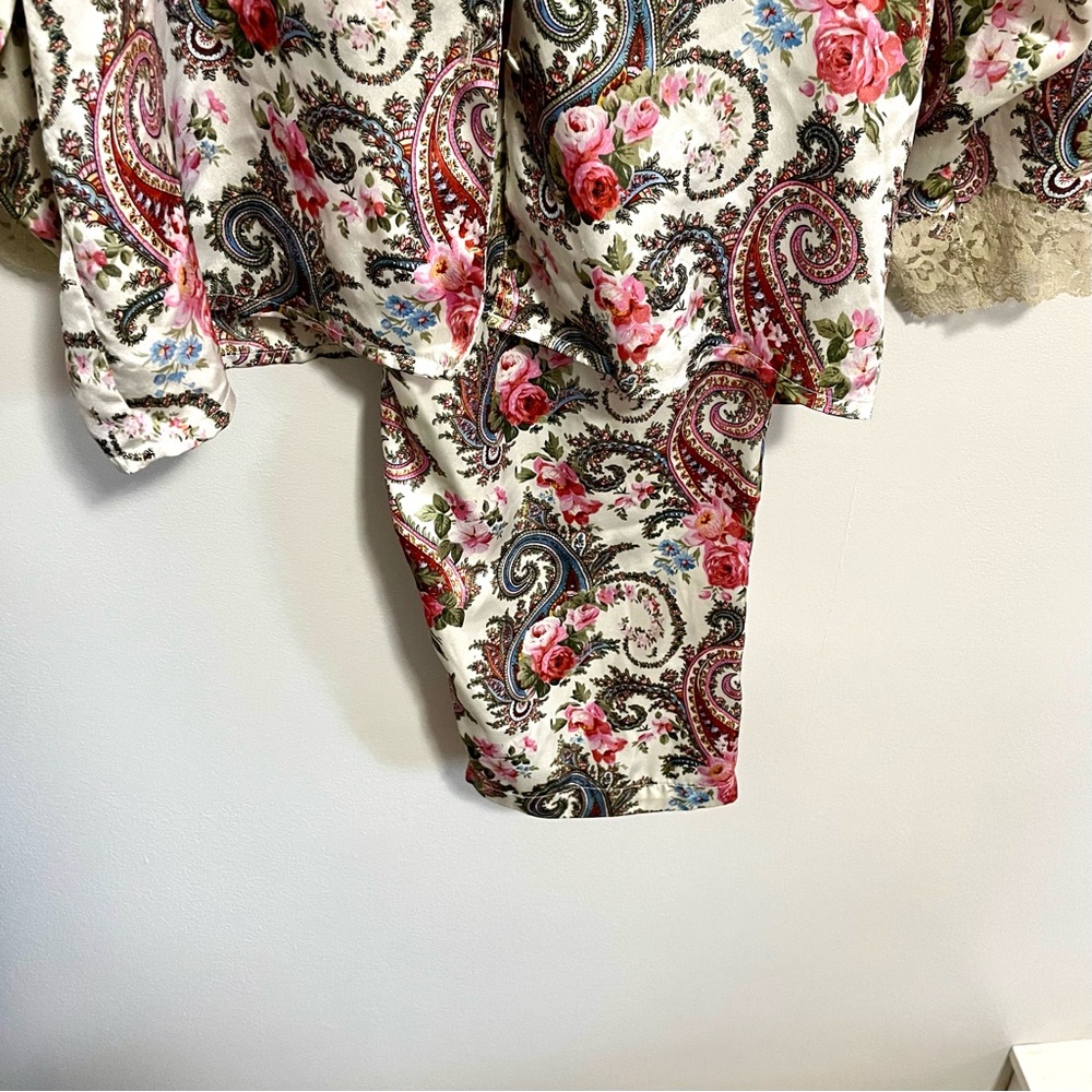 Satin Paisley Women's Pajama Set - Picture 4 of 10
